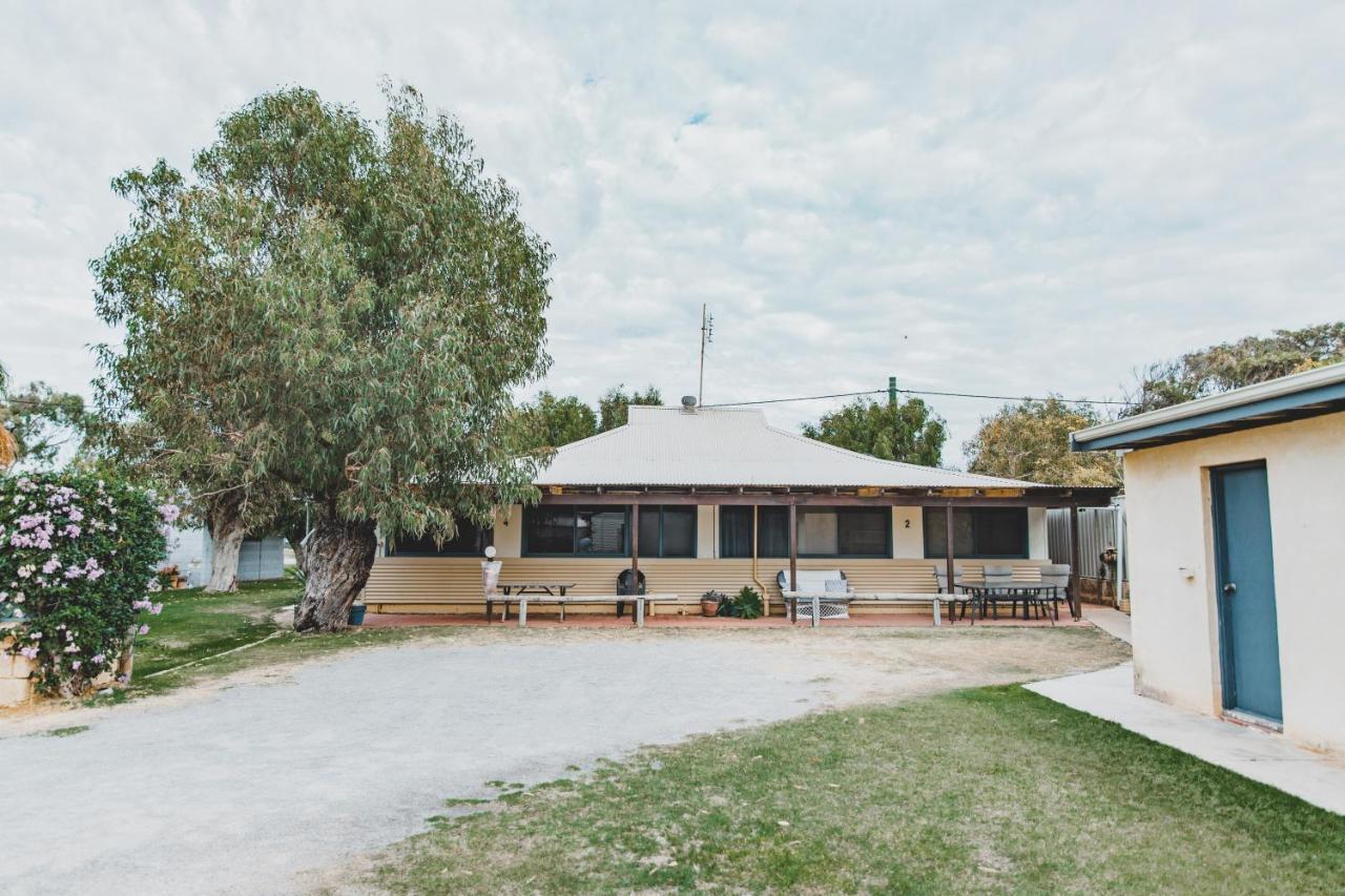 Dongara Hotel Motel Zewnętrze zdjęcie
