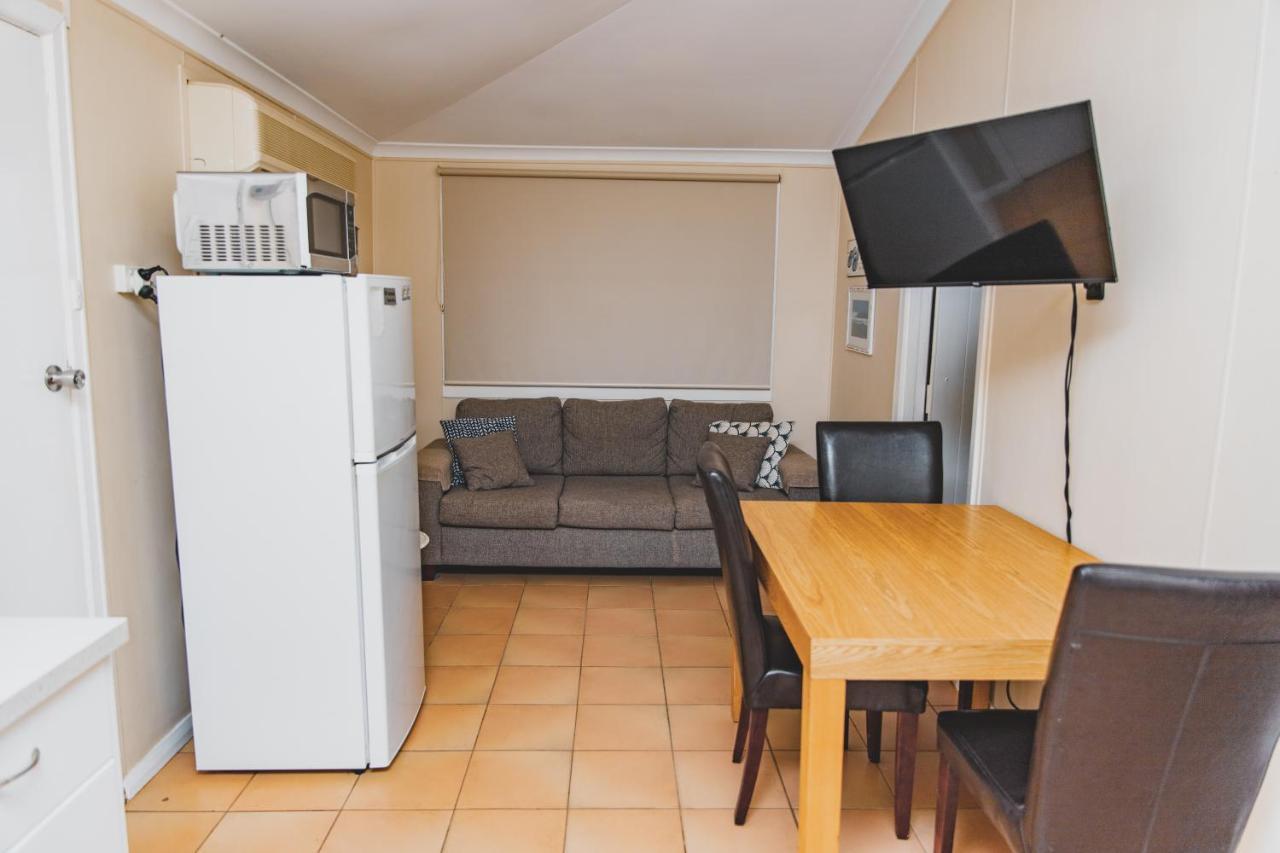 Dongara Hotel Motel Zewnętrze zdjęcie