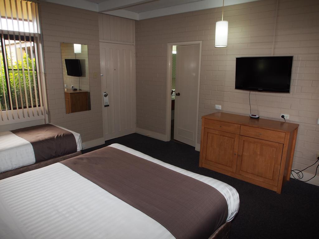Dongara Hotel Motel Zewnętrze zdjęcie