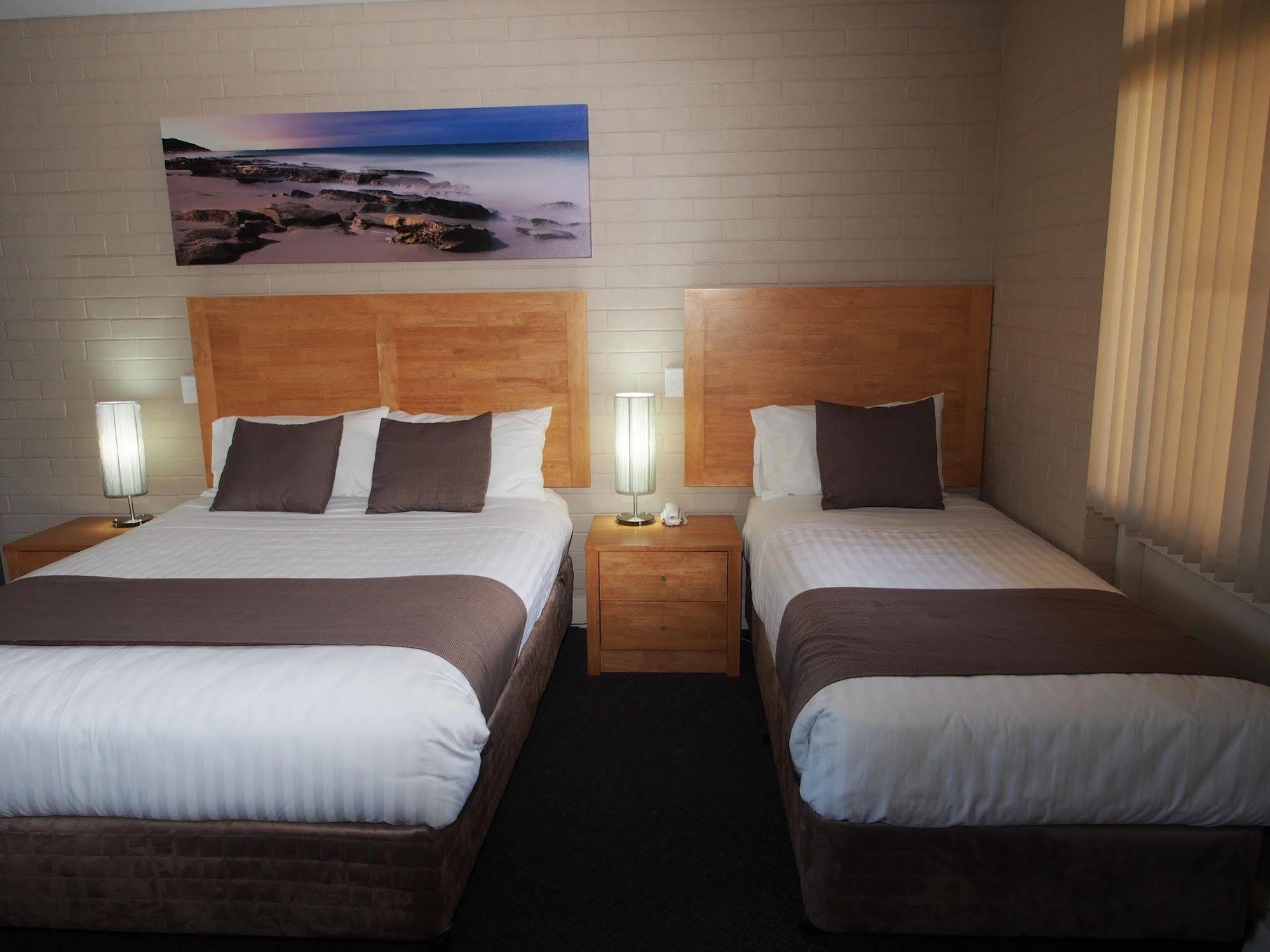 Dongara Hotel Motel Zewnętrze zdjęcie